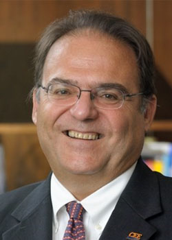 1Benito J. Mariñas.jpg