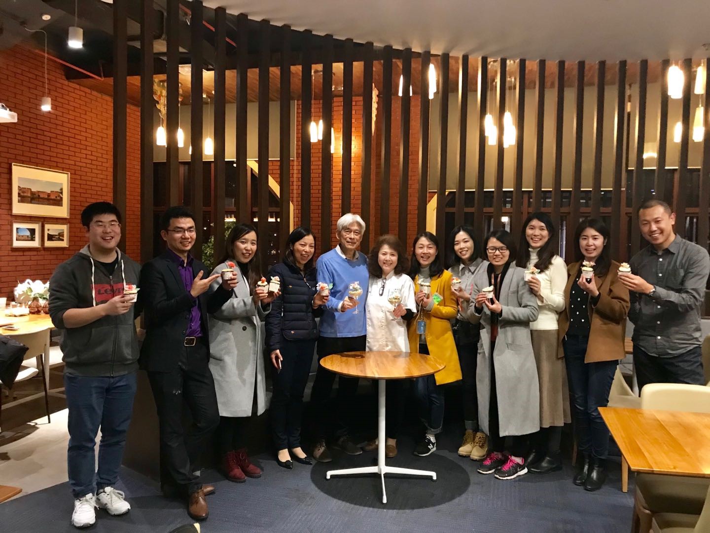 1513840822808752.jpg 1513840822808752.jpg