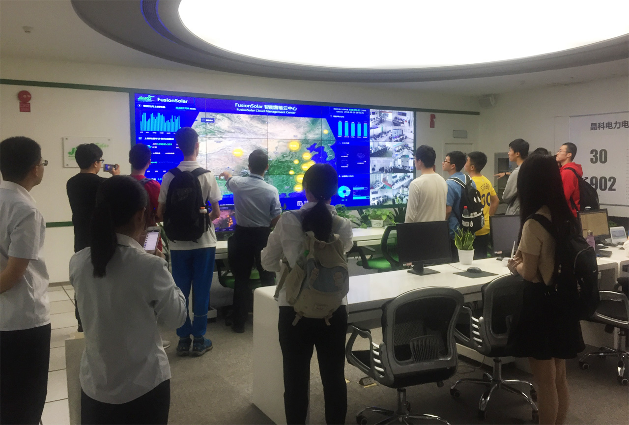 晶科-小.jpg
